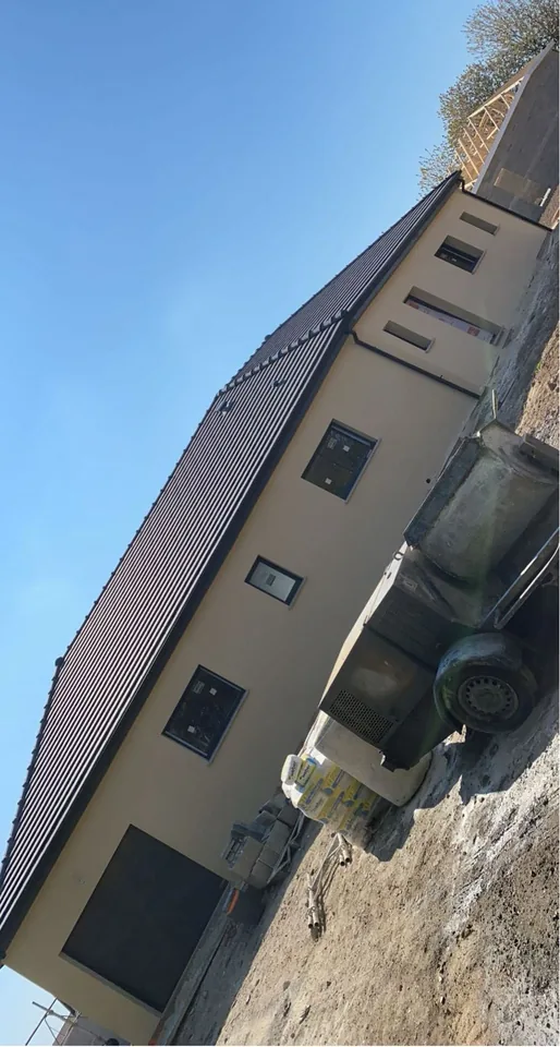 Une façade tout en longueur